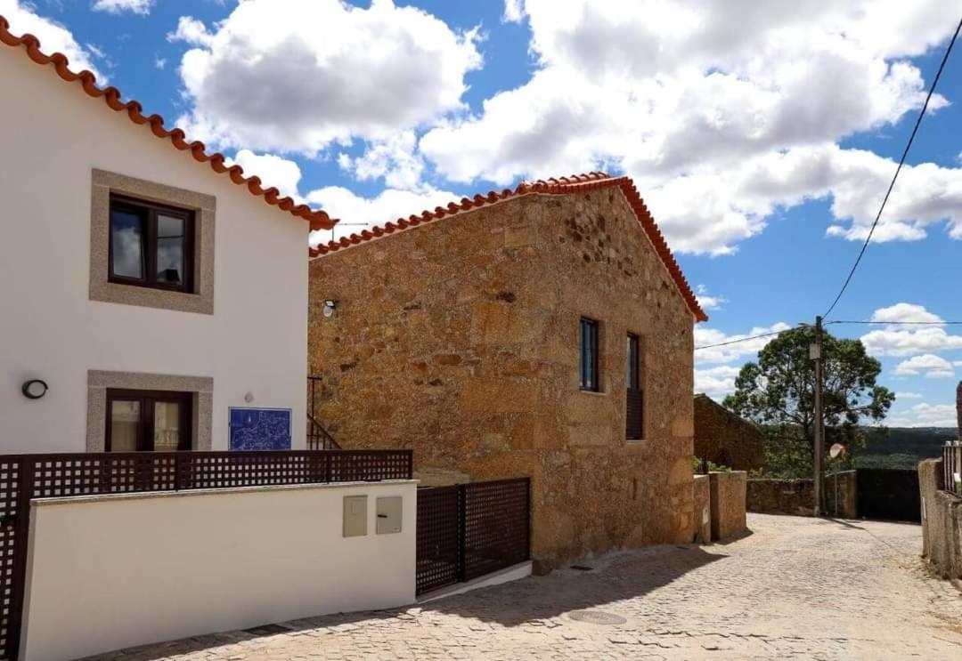 Casas Do Torreao 3 Casas De Alojamento Local Alfaiates Екстериор снимка